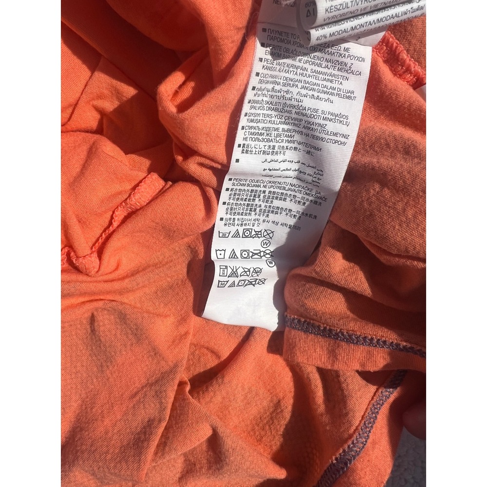 Under Armour HeatGear Orange Cropped Pocket T-Shirt Girls Youth Medium Graphic - Picture 6 of 15
